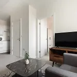 아파트 Modern & Cosy 1 Bedroom In
