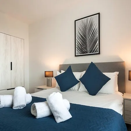 Modern & Cosy 1 Bedroom In * 요크