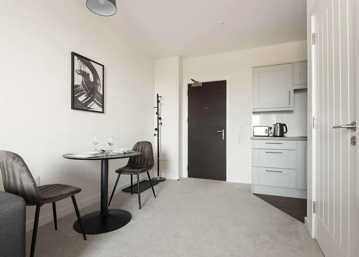 Modern & Cosy 1 Bedroom In Appartement York